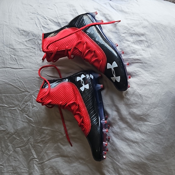 Under Armour Highlight 9 Cleats Rugby Soccer Football EUC - Picture 2 of 11
